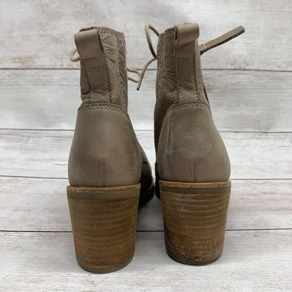 Sofft Brown Leather Flower Stamped Zip Ankle Heel Boot Shoes Womens US 7 M - Picture 6 of 13